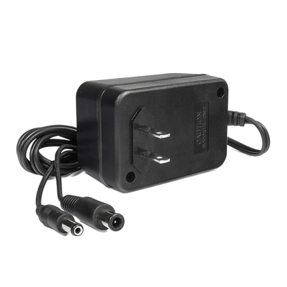 Hyperkin Tomee 3-in-1 ユニバーサルACアダプター – Genesis™ / SNES™ / NES™対応
