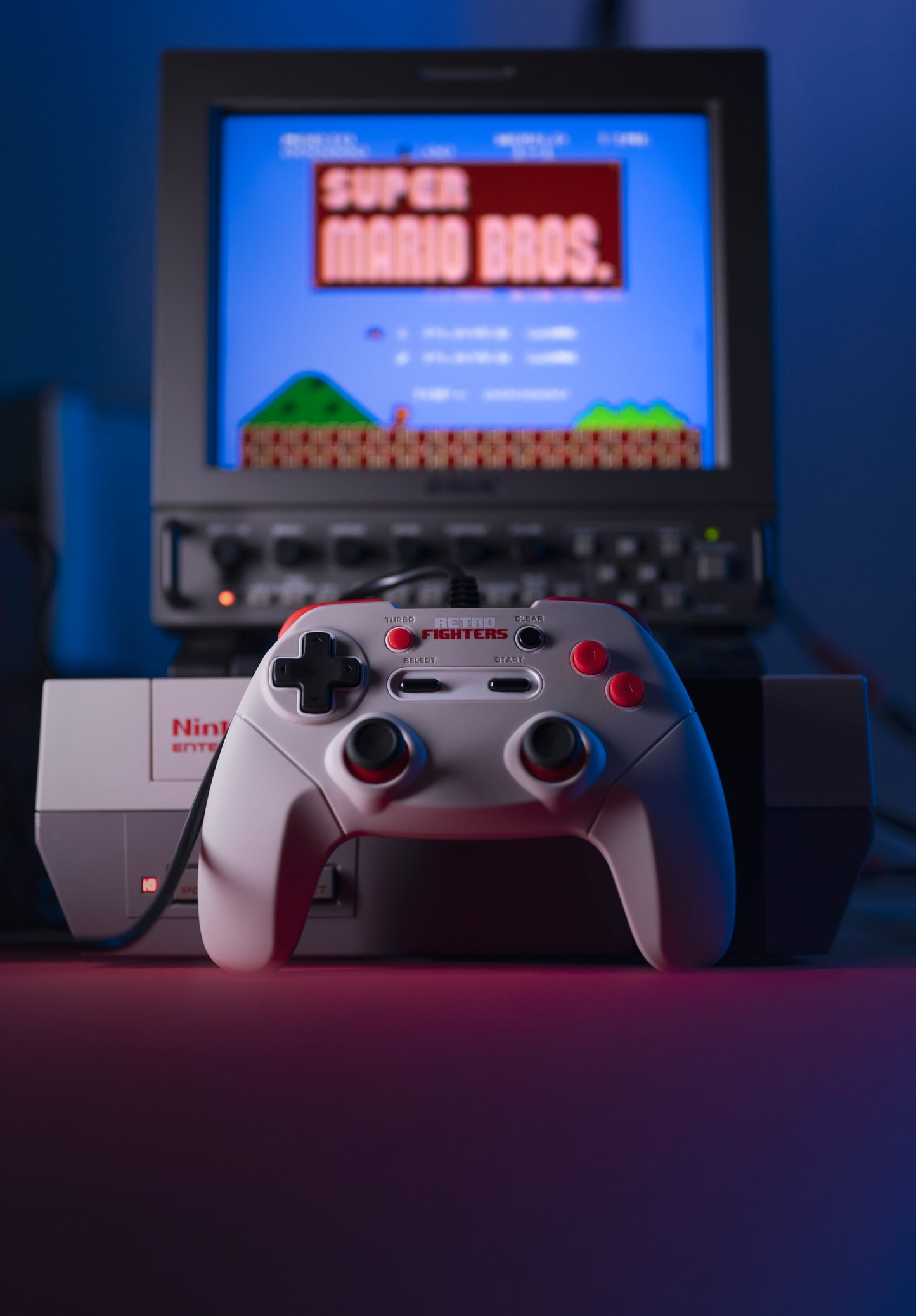 Retro Fighters JAB Gamepad（ジャブ ゲームパッド）｜NES/PC/Mac対応 次世代有線ゲームパッド 改良テクスチャーDパッド アナログスティック搭載 ターボ機能 ショルダーボタン＆トリガー 6フィートロングケーブル グレー