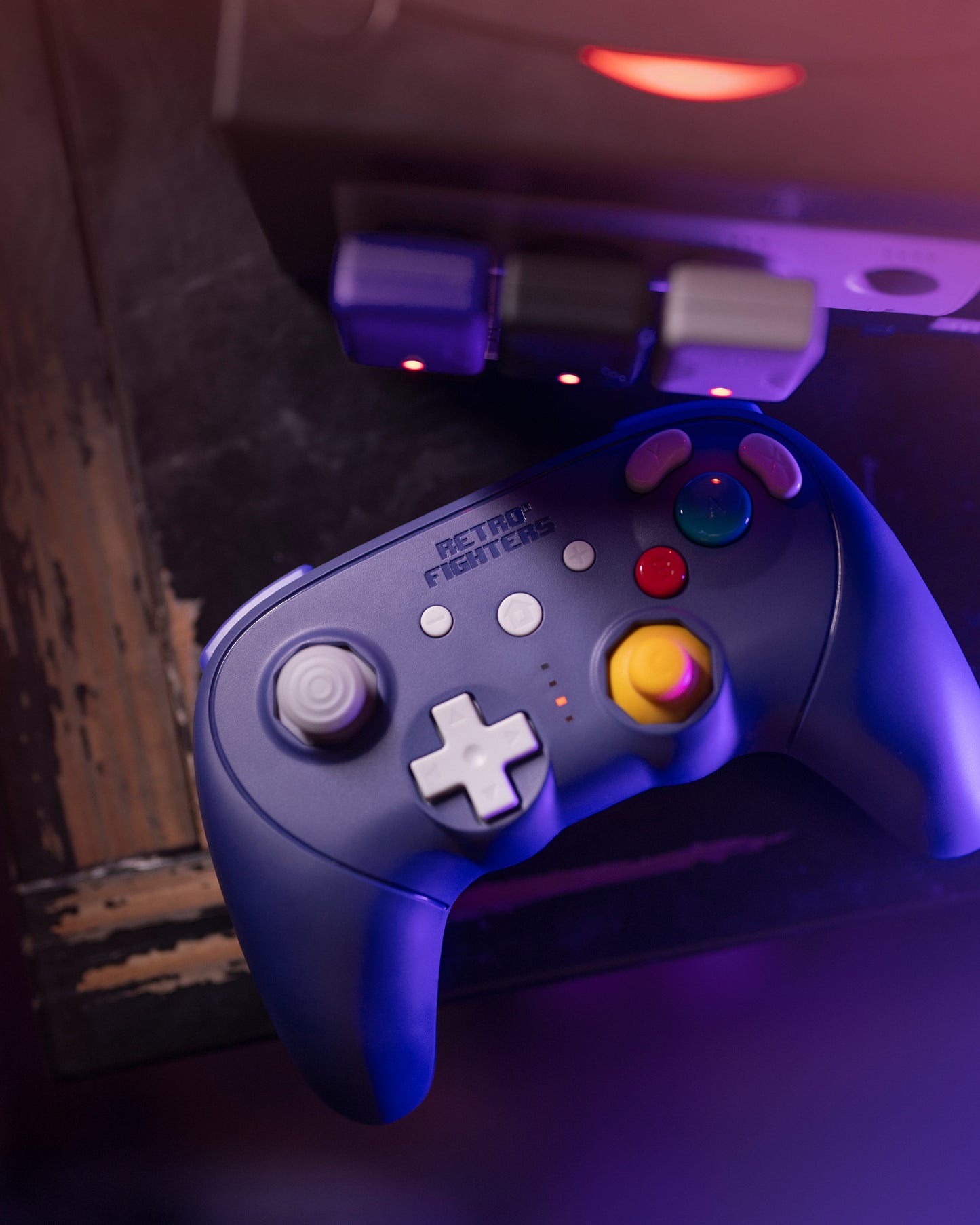 Retro Fighters BattlerGC Pro｜GameCube/Wii/Switch/Switch 2/PC対応 ワイヤレスコントローラー デュアルワイヤレス（2.4GHz＆Bluetooth）ホールエフェクトスティック 背面ボタン搭載 全4色